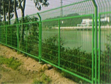 青岛护栏网